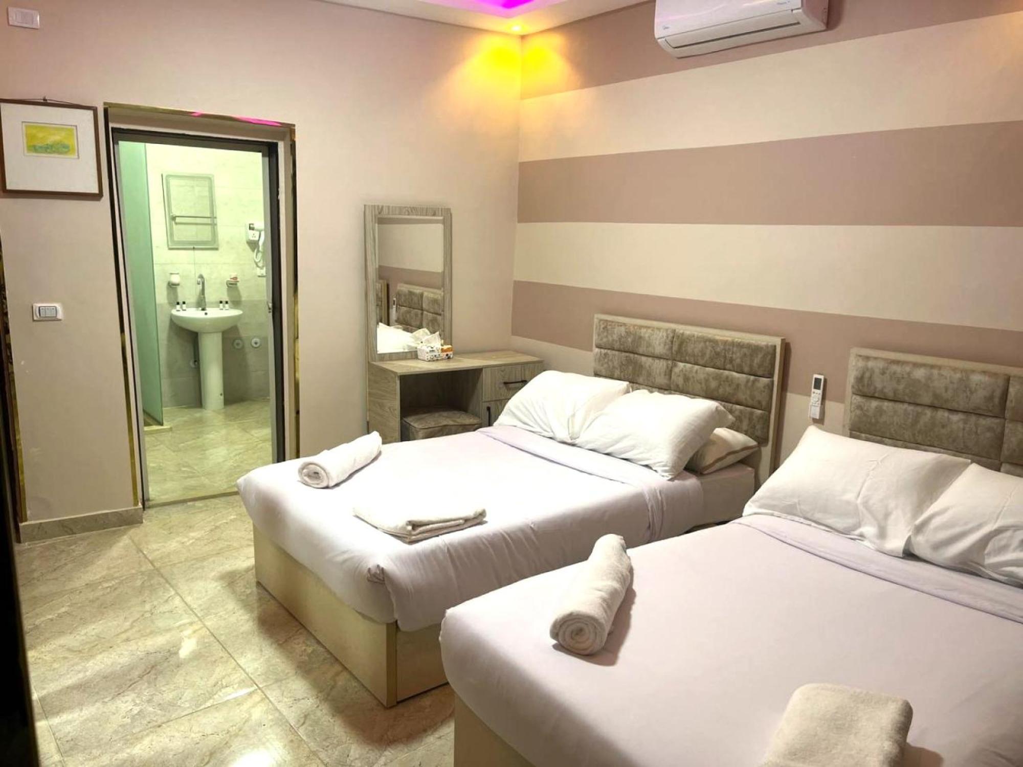 Nun Pyramids Hotel Kafrat al Jabal Phòng bức ảnh